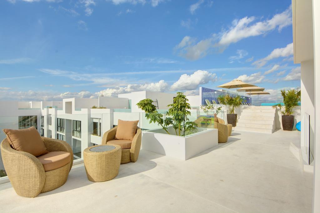 Anah Suites By Las Flores Vacation Rentals Playa del Carmen Room photo
